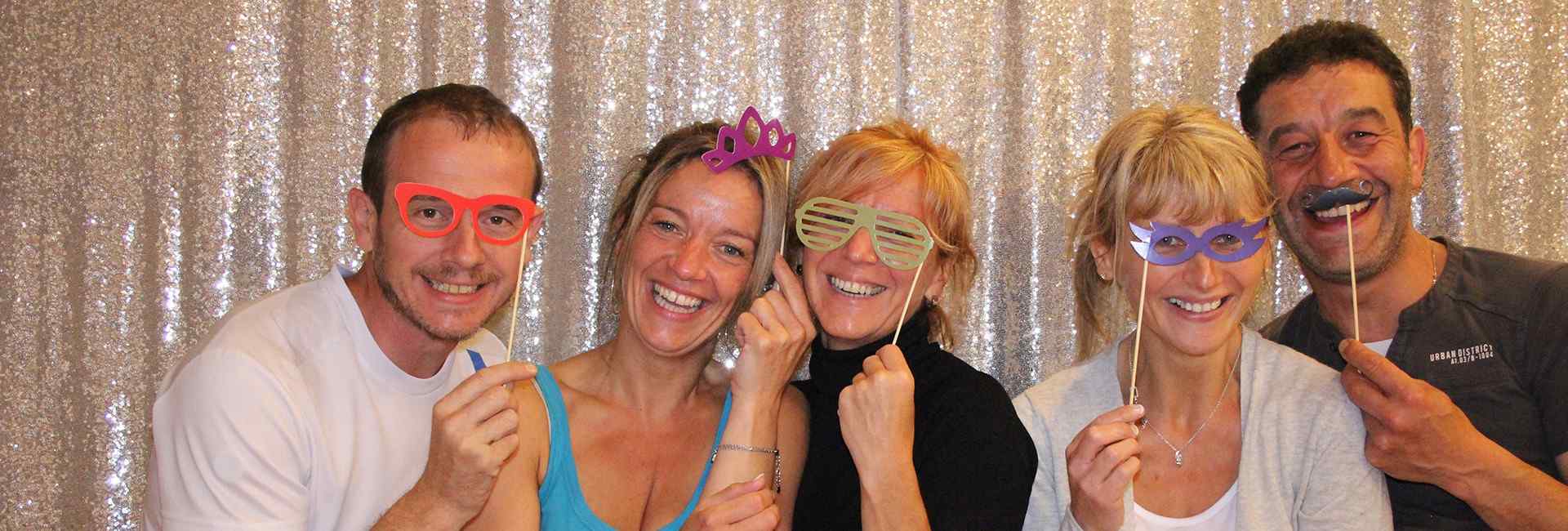 Louez nos photobooths pour tous vos événements Succès Garantie!